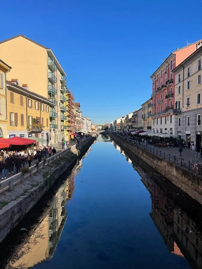 House Navigli Apartment In The Heart Of The Naviglio Grande Milano