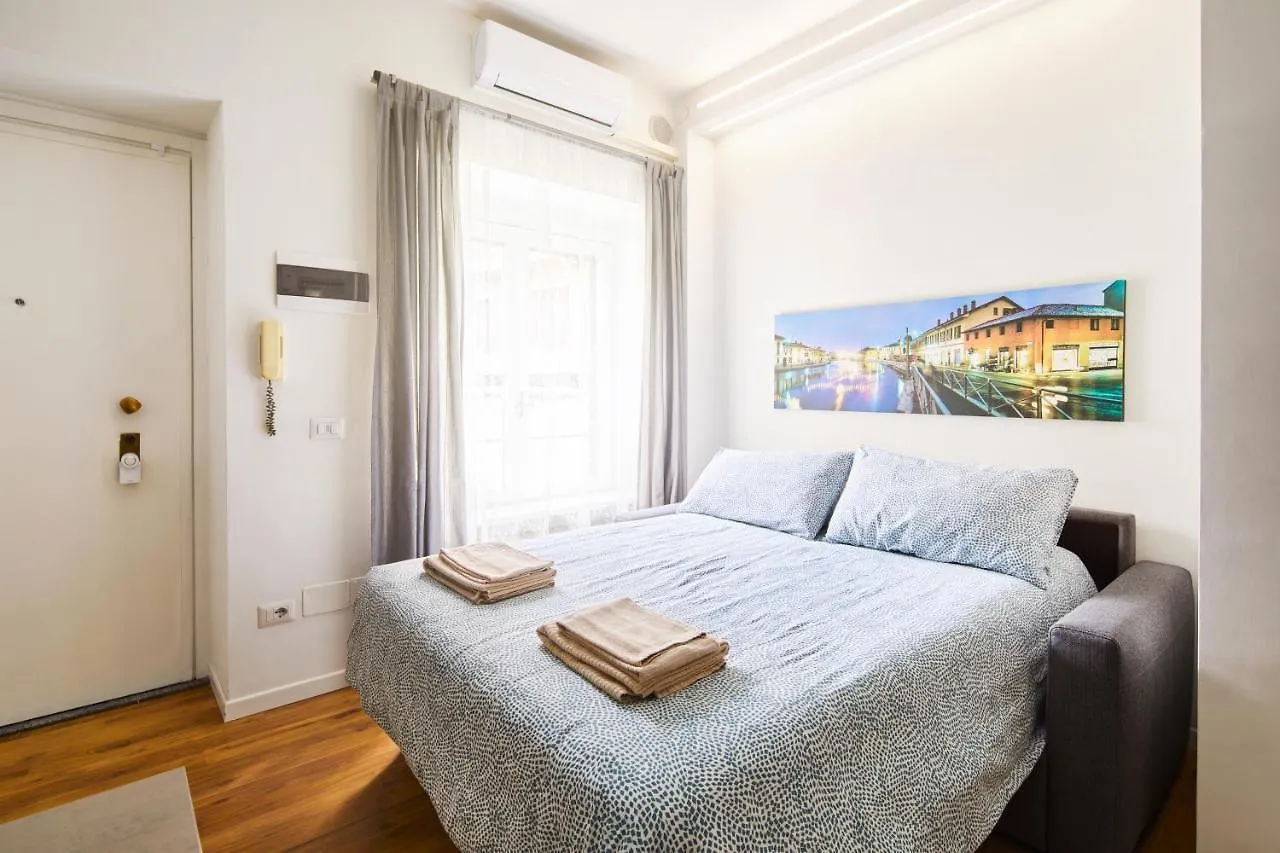 House Navigli Apartment In The Heart Of The Naviglio Grande Milano Włochy